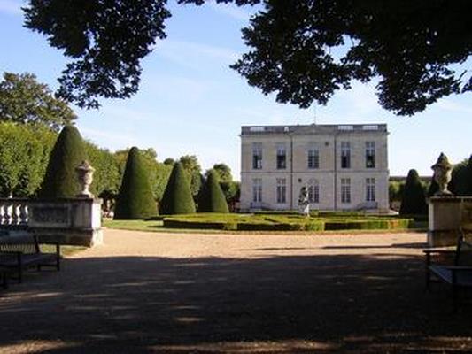 JARDIN DU CHATEAU DE BOUGES